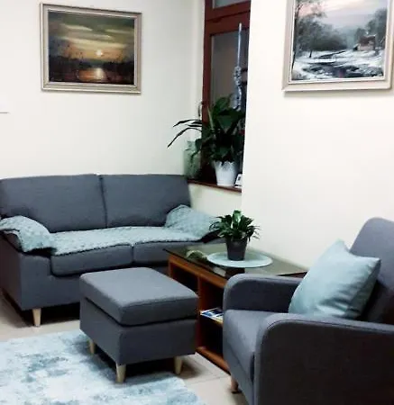 Diana Apartmanhaz Lejlighed *