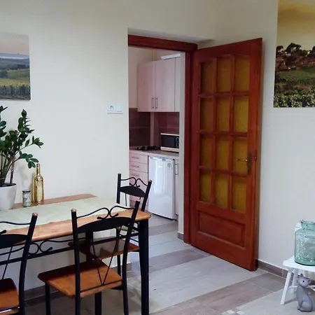 Diana Apartmanhaz Keszthely