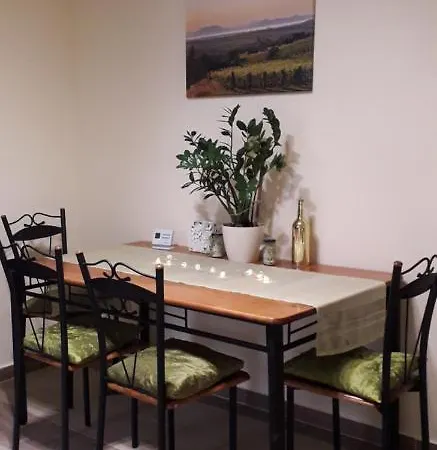 Diana Apartmanhaz *