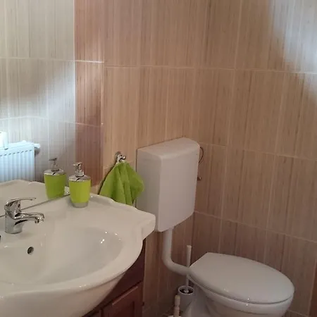 Lejlighed Diana Apartmanhaz *