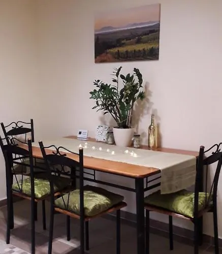 Diana Apartmanhaz *