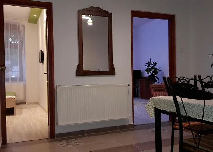 Apartment Diana Apartmanhaz